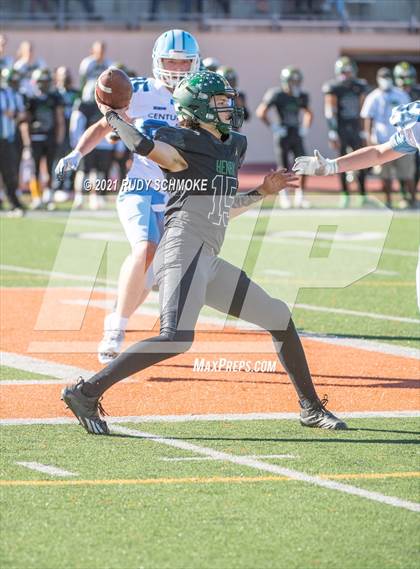 Thumbnail 1 in Patrick Henry vs. University City (CIF SDS Division 4 finals) photogallery.