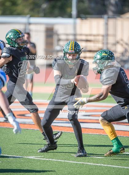 Thumbnail 3 in Patrick Henry vs. University City (CIF SDS Division 4 finals) photogallery.