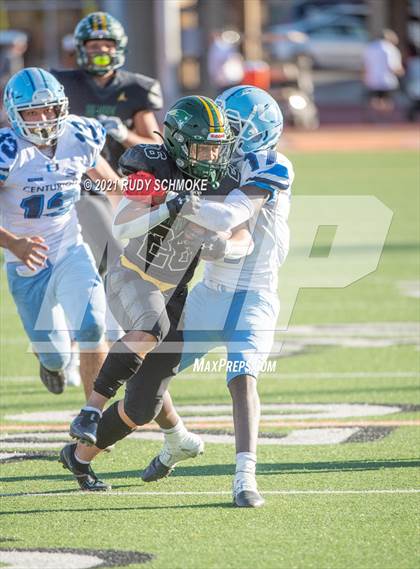 Thumbnail 2 in Patrick Henry vs. University City (CIF SDS Division 4 finals) photogallery.