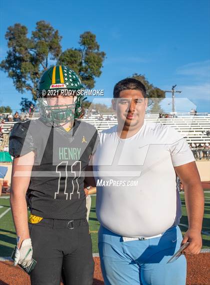 Thumbnail 1 in Patrick Henry vs. University City (CIF SDS Division 4 finals) photogallery.