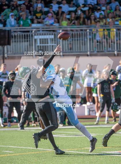 Thumbnail 1 in Patrick Henry vs. University City (CIF SDS Division 4 finals) photogallery.