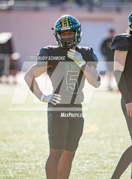 Thumbnail 2 in Patrick Henry vs. University City (CIF SDS Division 4 finals) photogallery.