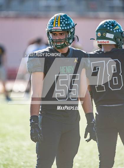 Thumbnail 3 in Patrick Henry vs. University City (CIF SDS Division 4 finals) photogallery.