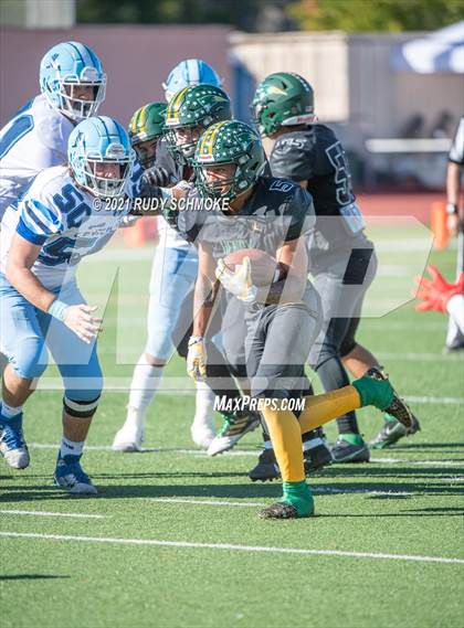 Thumbnail 3 in Patrick Henry vs. University City (CIF SDS Division 4 finals) photogallery.