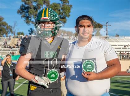 Thumbnail 3 in Patrick Henry vs. University City (CIF SDS Division 4 finals) photogallery.