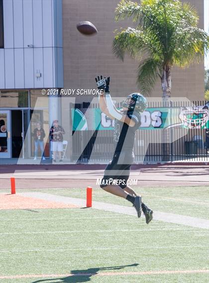 Thumbnail 2 in Patrick Henry vs. University City (CIF SDS Division 4 finals) photogallery.