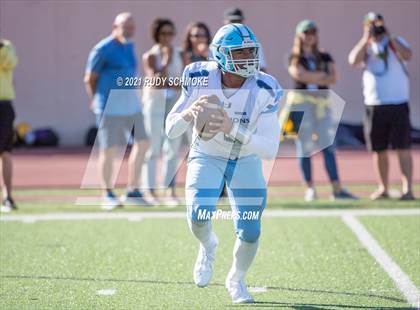 Thumbnail 3 in Patrick Henry vs. University City (CIF SDS Division 4 finals) photogallery.