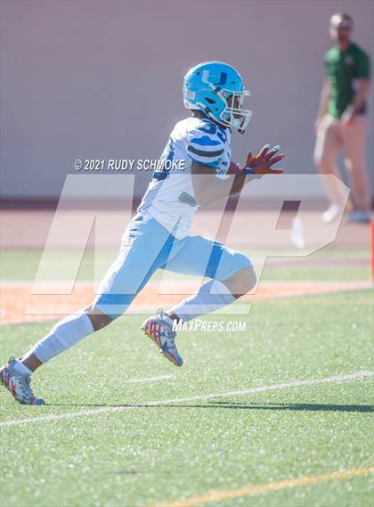 Thumbnail 1 in Patrick Henry vs. University City (CIF SDS Division 4 finals) photogallery.