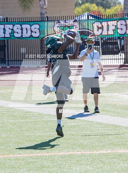 Thumbnail 1 in Patrick Henry vs. University City (CIF SDS Division 4 finals) photogallery.