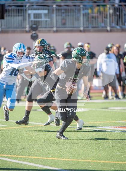Thumbnail 1 in Patrick Henry vs. University City (CIF SDS Division 4 finals) photogallery.