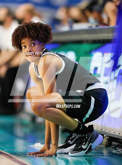 Thumbnail 3 in Westlake vs. Paul VI (GEICO Nationals) photogallery.