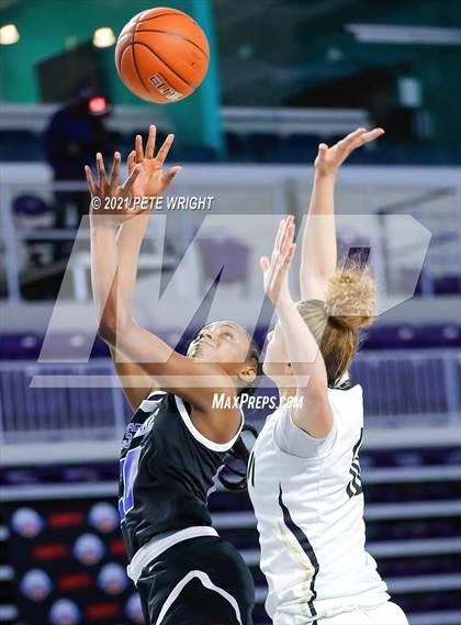 Thumbnail 1 in Westlake vs. Paul VI (GEICO Nationals) photogallery.