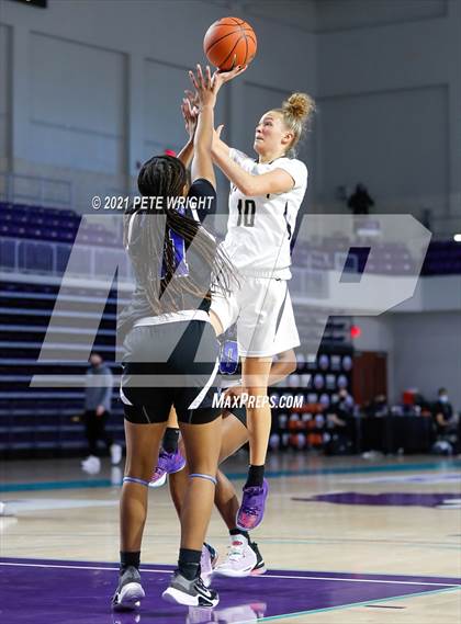 Thumbnail 1 in Westlake vs. Paul VI (GEICO Nationals) photogallery.