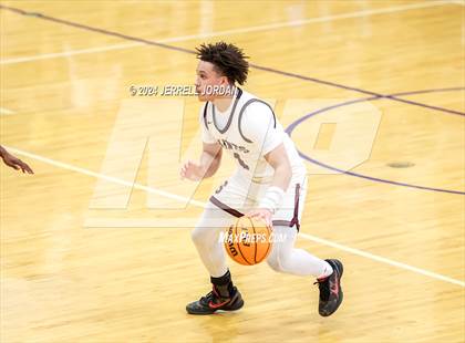 Thumbnail 1 in Reidsville vs St. Anne's-Belfield (John Wall Holiday Invitational) photogallery.