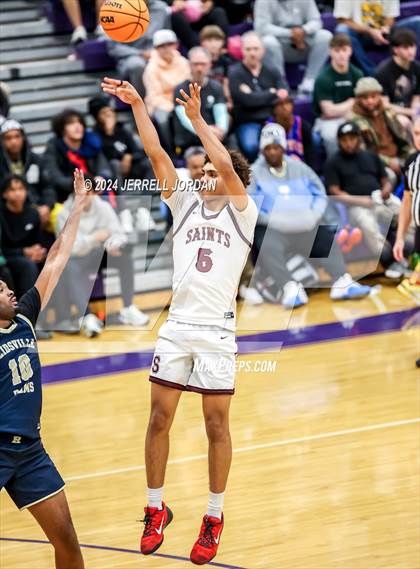 Thumbnail 2 in Reidsville vs St. Anne's-Belfield (John Wall Holiday Invitational) photogallery.