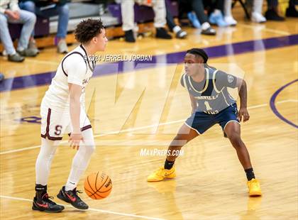 Thumbnail 1 in Reidsville vs St. Anne's-Belfield (John Wall Holiday Invitational) photogallery.
