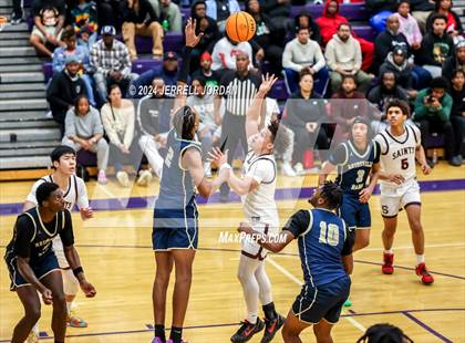 Thumbnail 3 in Reidsville vs St. Anne's-Belfield (John Wall Holiday Invitational) photogallery.