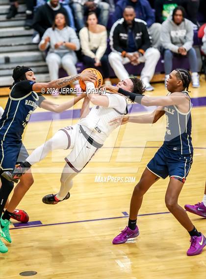Thumbnail 2 in Reidsville vs St. Anne's-Belfield (John Wall Holiday Invitational) photogallery.