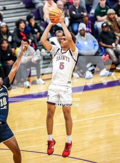 Thumbnail 3 in Reidsville vs St. Anne's-Belfield (John Wall Holiday Invitational) photogallery.