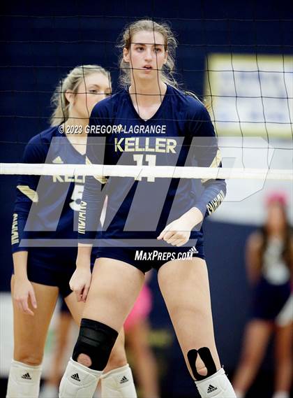 Thumbnail 1 in Southlake Carroll vs Keller photogallery.