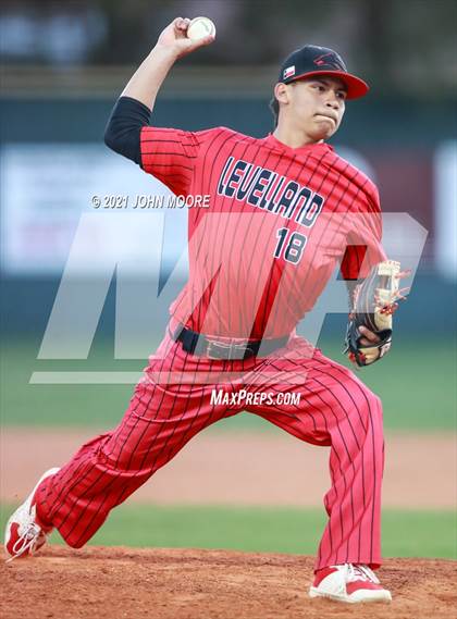 Thumbnail 3 in Snyder @ Levelland photogallery.