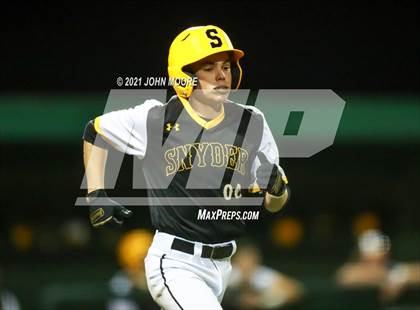Thumbnail 2 in Snyder @ Levelland photogallery.
