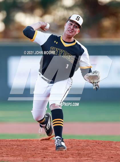 Thumbnail 1 in Snyder @ Levelland photogallery.