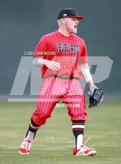 Thumbnail 3 in Snyder @ Levelland photogallery.