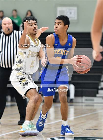 Thumbnail 1 in Pierce vs. Pioneer (Steve Cauchi Ram Jam) photogallery.