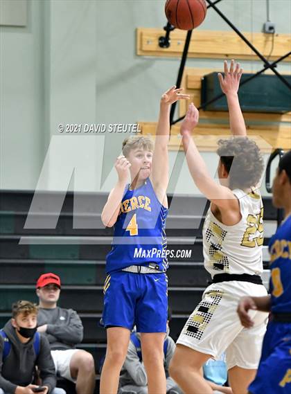 Thumbnail 1 in Pierce vs. Pioneer (Steve Cauchi Ram Jam) photogallery.