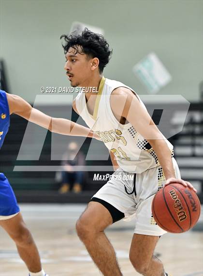 Thumbnail 2 in Pierce vs. Pioneer (Steve Cauchi Ram Jam) photogallery.