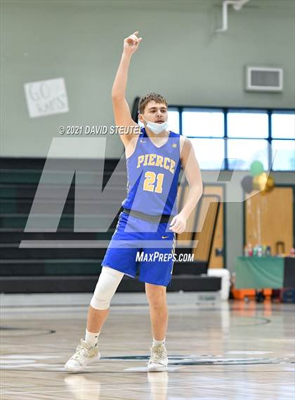 Thumbnail 3 in Pierce vs. Pioneer (Steve Cauchi Ram Jam) photogallery.