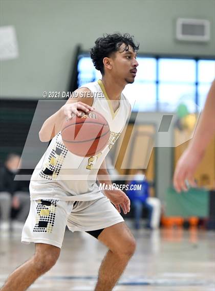 Thumbnail 1 in Pierce vs. Pioneer (Steve Cauchi Ram Jam) photogallery.