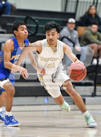 Thumbnail 3 in Pierce vs. Pioneer (Steve Cauchi Ram Jam) photogallery.