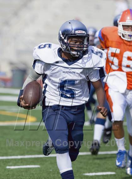 Thumbnail 1 in Madison @ Clairemont photogallery.