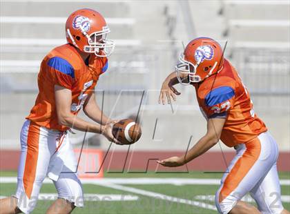 Thumbnail 2 in Madison @ Clairemont photogallery.