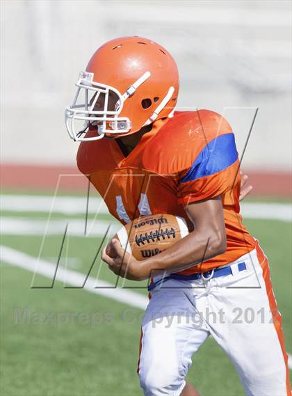 Thumbnail 3 in Madison @ Clairemont photogallery.