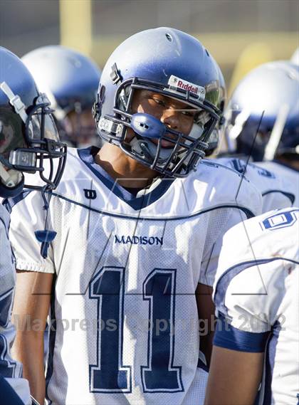 Thumbnail 3 in Madison @ Clairemont photogallery.