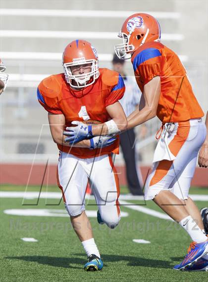 Thumbnail 2 in Madison @ Clairemont photogallery.