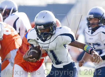 Thumbnail 1 in Madison @ Clairemont photogallery.
