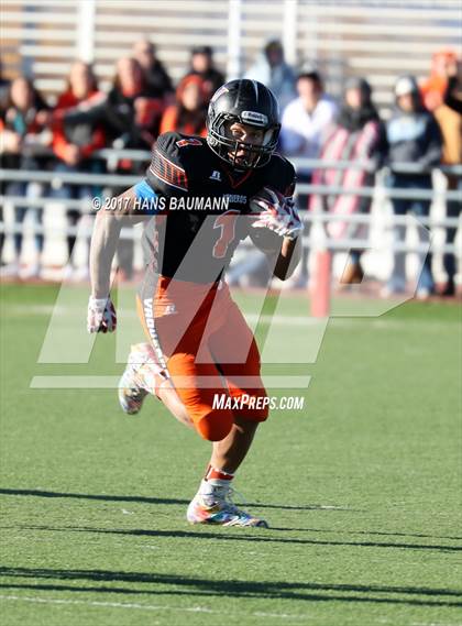 Thumbnail 2 in Mojave @ Fernley (NIAA 3A Semifinal) photogallery.