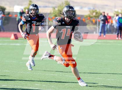 Thumbnail 2 in Mojave @ Fernley (NIAA 3A Semifinal) photogallery.
