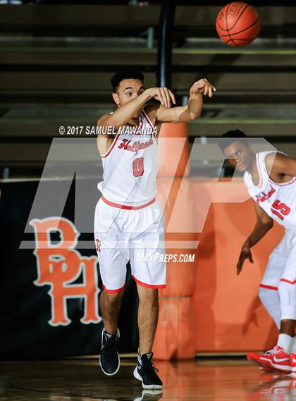 Thumbnail 1 in Hollywood vs Loyola (77th Annual Beverly Hills Tournament) photogallery.