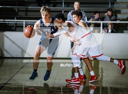 Thumbnail 2 in Hollywood vs Loyola (77th Annual Beverly Hills Tournament) photogallery.