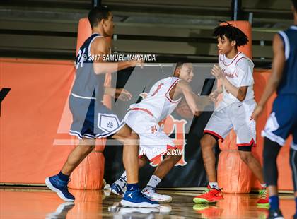 Thumbnail 2 in Hollywood vs Loyola (77th Annual Beverly Hills Tournament) photogallery.