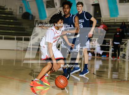 Thumbnail 1 in Hollywood vs Loyola (77th Annual Beverly Hills Tournament) photogallery.