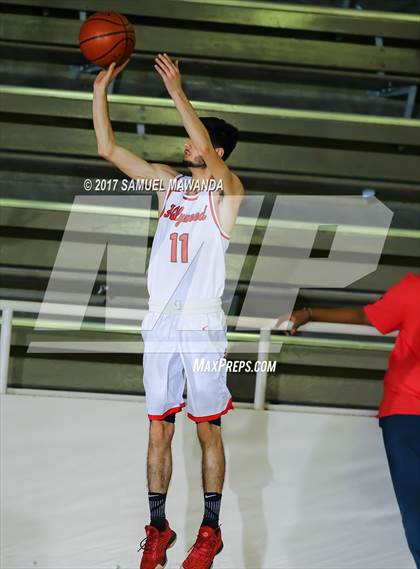 Thumbnail 2 in Hollywood vs Loyola (77th Annual Beverly Hills Tournament) photogallery.