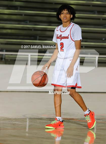 Thumbnail 3 in Hollywood vs Loyola (77th Annual Beverly Hills Tournament) photogallery.
