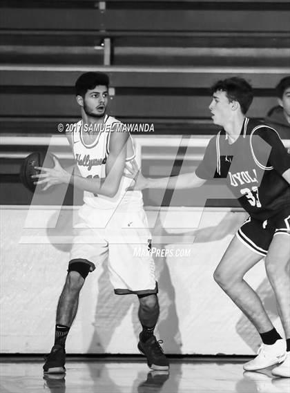 Thumbnail 3 in Hollywood vs Loyola (77th Annual Beverly Hills Tournament) photogallery.