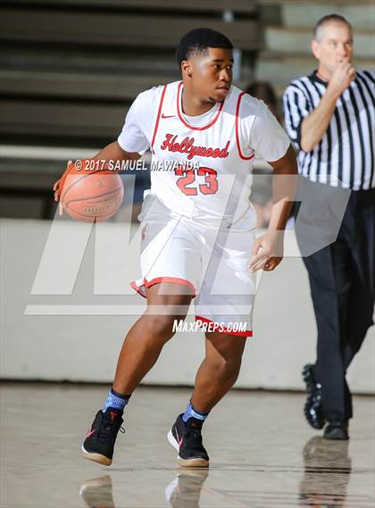 Thumbnail 1 in Hollywood vs Loyola (77th Annual Beverly Hills Tournament) photogallery.